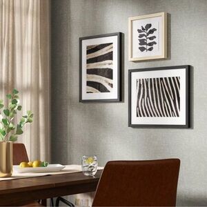 NWT set of 2 Zebra Close up in Glass/Framed 20x16